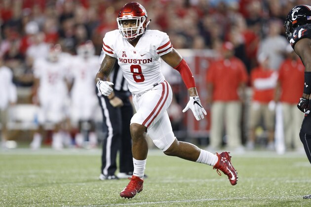 CINCINNATI, OH - SEPTEMBER 15: Emeke Egbule #8 of the Houston Cougars in action against the Cincinnati Bearcats during the game at Nippert Stadium on September 15, 2016 in Cincinnati, Ohio. Houston defeated Cincinnati 40-16. (Photo by Joe Robbins/Getty Images)