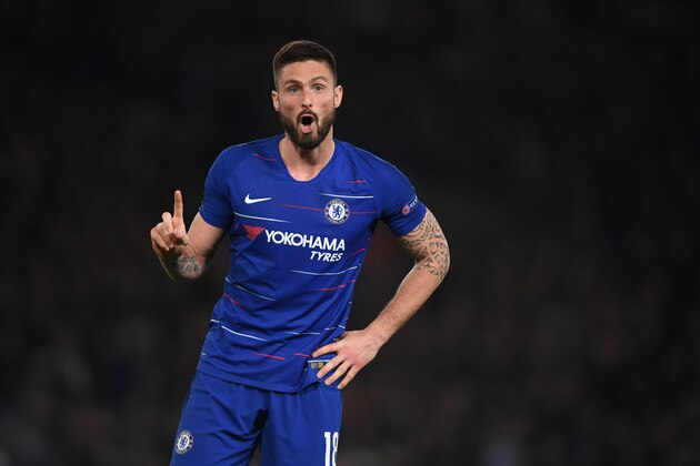 LONDON, ENGLAND - APRIL 18: Olivier Giroud of Chelsea signals during the UEFA Europa League Quarter Final Second Leg match between Chelsea and Slavia Praha at Stamford Bridge on April 18, 2019 in London, England. (Photo by Mike Hewitt/Getty Images)