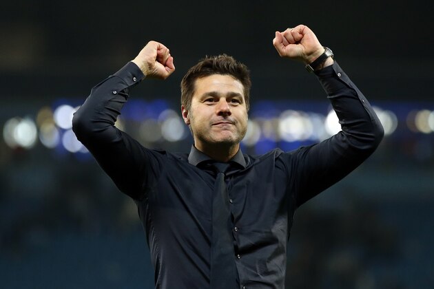MANCHESTER, ENGLAND - APRIL 17:  Mauricio Pochettino manager / head coach of Tottenham Hotspur celebrates during the UEFA Champions League Quarter Final second leg match between Manchester City and Tottenham Hotspur at at Etihad Stadium on April 17, 2019 in Manchester, England. (Photo by Marc Atkins/Getty Images)