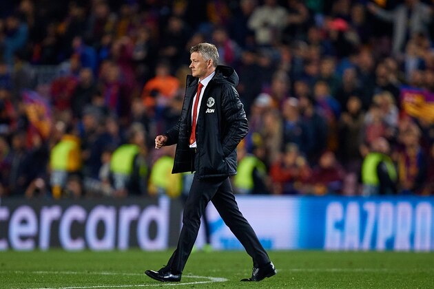 BARCELONA, SPAIN - APRIL 16: Ole Gunnar Solskjaer head coach of Manchester United leaves the pitch after losing the UEFA Champions League Quarter Final second leg match between FC Barcelona and Manchester United at Camp Nou on April 16, 2019 in Barcelona, Spain. (Photo by David Aliaga/MB Media/Getty Images)