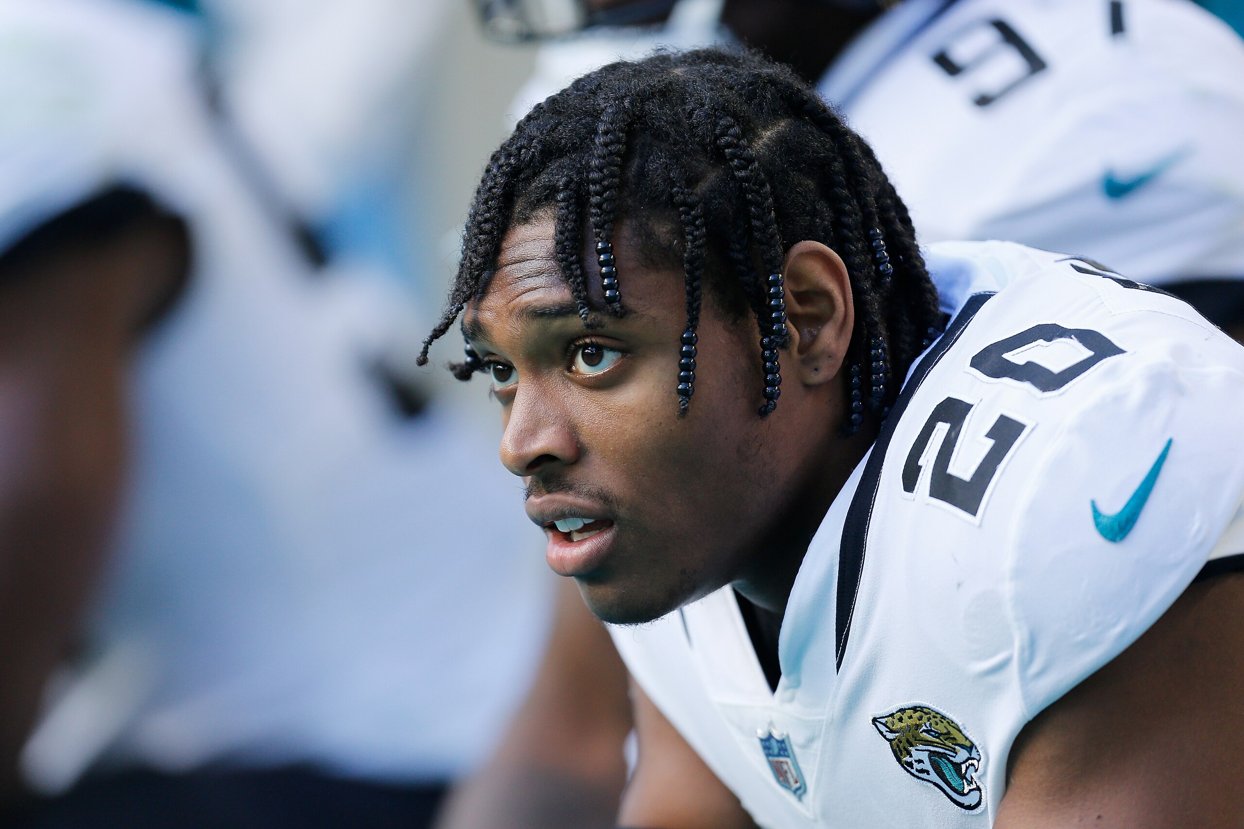 MIAMI, FL - DECEMBER 23:  Jalen Ramsey #20 of the Jacksonville Jaguars in action against the Miami Dolphins at Hard Rock Stadium on December 23, 2018 in Miami, Florida.  (Photo by Michael Reaves/Getty Images)