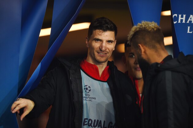 PARIS, FRANCE - MARCH 06: Thomas Meunier of Paris Saint-Germain walks out prior to the UEFA Champions League Round of 16 Second Leg match between Paris Saint-Germain and Manchester United at Parc des Princes on March 06, 2019 in Paris, France. (Photo by Harriet Lander/Copa/Getty Images)