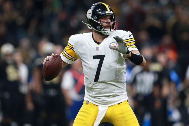 NEW ORLEANS, LOUISIANA - DECEMBER 23: Ben Roethlisberger #7 of the Pittsburgh Steelers drops back to pass during the first half of a game against the New Orleans Saints at the Mercedes-Benz Superdome on December 23, 2018 in New Orleans, Louisiana. (Photo by Sean Gardner/Getty Images)