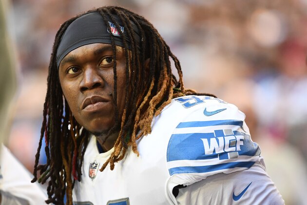 GLENDALE, ARIZONA - DECEMBER 09: Ezekiel Ansah #94 of the Detroit Lions reacts on the bench during the NFL game against the Arizona Cardinals at State Farm Stadium on December 09, 2018 in Glendale, Arizona. (Photo by Jennifer Stewart/Getty Images)