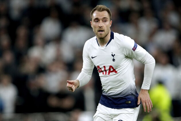 LONDON, UNITED KINGDOM - APRIL 30: Christian Eriksen of Tottenham Hotspur  during the UEFA Champions League  match between Tottenham Hotspur v Ajax at the Tottenham Hotspur Stadium on April 30, 2019 in London United Kingdom (Photo by Eric Verhoeven/Soccrates/Getty Images)