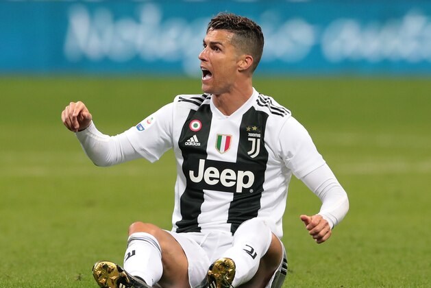 MILAN, ITALY - APRIL 27:  Cristiano Ronaldo of Juventus shouts during the Serie A match between FC Internazionale and Juventus at Stadio Giuseppe Meazza on April 27, 2019 in Milan, Italy.  (Photo by Emilio Andreoli/Getty Images)