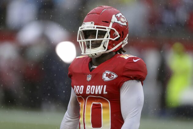 AFC wide receiver Tyreek Hill #10 in action against the NFC during the NFL Pro Bowl football game, Sunday, January 27, 2019, in Orlando, FL. (AP Photo/Gregory Payan)