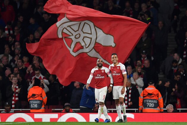 LONDON, ENGLAND - MAY 02:  Pierre-Emerick Aubameyang of Arsenal celebrates after scoring his team's third goal with Alexandre Lacazette during the UEFA Europa League Semi Final First Leg match between Arsenal and Valencia at Emirates Stadium on May 02, 2019 in London, England. (Photo by Justin Setterfield/Getty Images)