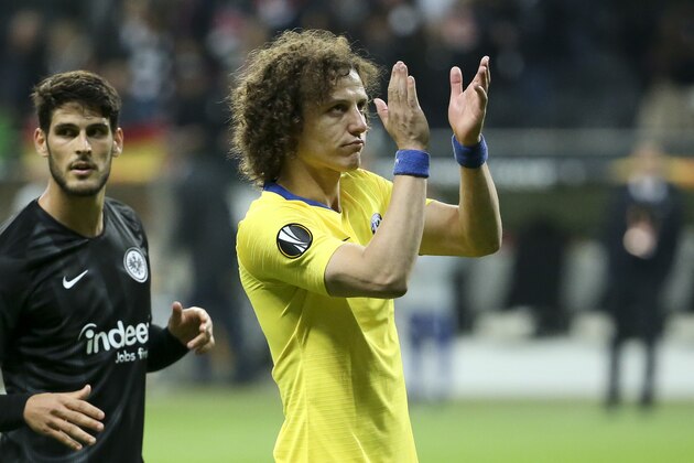 FRANKFURT AM MAIN, GERMANY - MAY 2: David Luiz of Chelsea salutes the supporters following the UEFA Europa League Semi Final First Leg match between Eintracht Frankfurt and Chelsea at Commerzbank-Arena on May 2, 2019 in Frankfurt am Main, Germany. (Photo by Jean Catuffe/Getty Images)