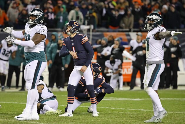 CHICAGO, IL - JANUARY 06:  Cody Parkey #1 of the Chicago Bears watches as his field goal attempt misses while Treyvon Hester #90 (L) and Malcolm Jenkins #27 of the Philadelphia Eagles signal that it's no good during an NFC Wild Card playoff game at Soldier Field on January 6, 2019 in Chicago, Illinois. The Eagles defeated the Bears 16-15.  (Photo by Jonathan Daniel/Getty Images)