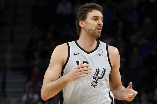San Antonio Spurs' Pau Gasol of Spain plays against the Minnesota Timberwolves in an NBA basketball game Friday, Jan. 18, 2019, in Minneapolis. (AP Photo/Jim Mone)