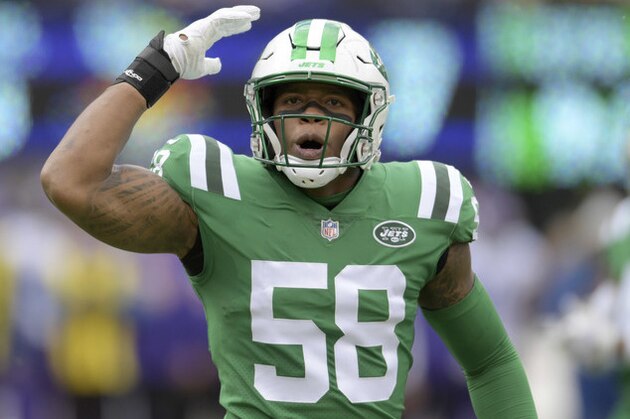 New York Jets inside linebacker Darron Lee (58) reacts during the first half of an NFL football game against the Minnesota Vikings Sunday, Oct. 21, 2018, in East Rutherford, N.J. (AP Photo/Bill Kostroun)