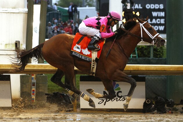 LOUISVILLE, KENTUCKY - MAY 04: Maximum Security #7, ridden by jockey Luis Saez crosses the finish line during 145th running of the Kentucky Derby at Churchill Downs on May 04, 2019 in Louisville, Kentucky. Maximum Security was later disqualified from the race and Country House #20, ridden by jockey Flavien Prat, was named the winner. (Photo by Michael Reaves/Getty Images)