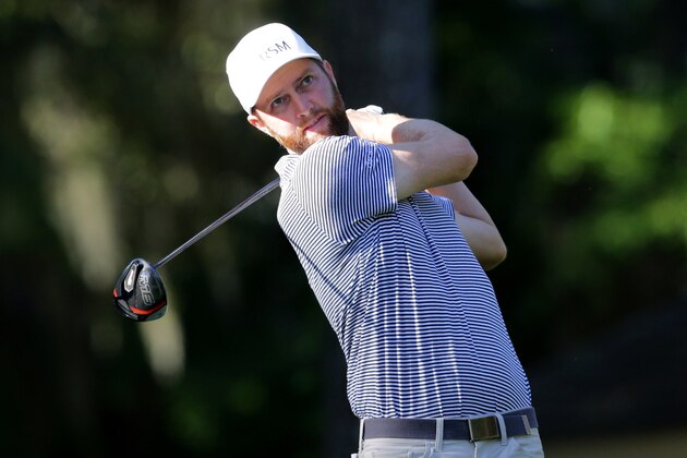HILTON HEAD ISLAND, SOUTH CAROLINA - APRIL 18: Chris Kirk plays his shot from the eighth tee during the first round of the 2019 RBC Heritage at Harbour Town Golf Links on April 18, 2019 in Hilton Head Island, South Carolina. (Photo by Tyler Lecka/Getty Images)