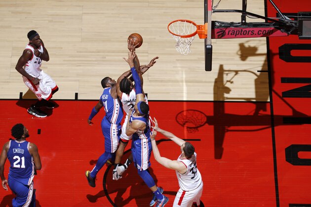TORONTO, CANADA - MAY 7: Kawhi Leonard #2 of the Toronto Raptors dunks the ball during the game against the Philadelphia 76ers during Game Five of the Eastern Conference SemiFinals of the 2019 NBA Playoffs on May 7, 2019 at the Scotiabank Arena in Toronto, Ontario, Canada.  NOTE TO USER: User expressly acknowledges and agrees that, by downloading and or using this Photograph, user is consenting to the terms and conditions of the Getty Images License Agreement.  Mandatory Copyright Notice: Copyright 2019 NBAE (Photo by Mark Blinch/NBAE via Getty Images)