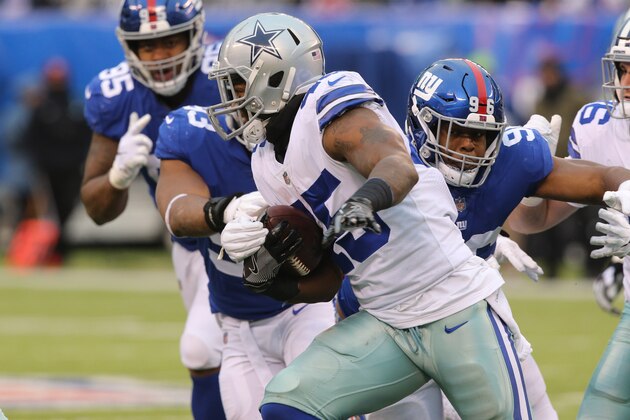 EAST RUTHERFORD, NEW JERSEY - DECEMBER 30: Running Back Rod Smith #45 of the Dallas Cowboys in action against the New York Giants at MetLife Stadium on December 30, 2018 in East Rutherford, New Jersey. (Photo by Al Pereira/Getty Images)