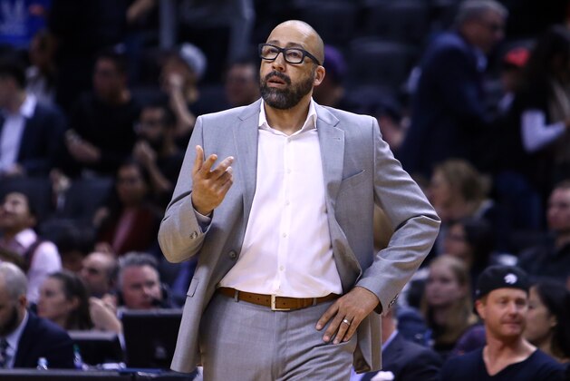 TORONTO, ON - MARCH 18:  Head Coach David Fizdale  of the New York Knicks talks to his players during the second half of an NBA game against the Toronto Raptors at Scotiabank Arena on March 18, 2019 in Toronto, Canada.  NOTE TO USER: User expressly acknowledges and agrees that, by downloading and or using this photograph, User is consenting to the terms and conditions of the Getty Images License Agreement.  (Photo by Vaughn Ridley/Getty Images)