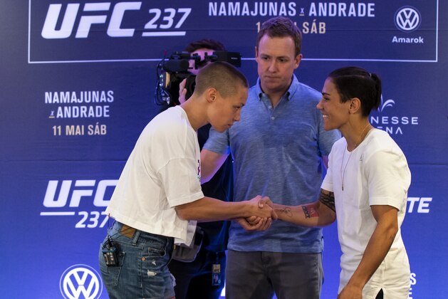 RIO DE JANEIRO, BRAZIL - MAY 09: UFC strawweight fighters Rose Namajunas (L) of the United States and Jessica Andrade of Brazil face off during Ultimate Media Day on May 09, 2019 in Rio de Janeiro, Brazil. (Photo by Buda Mendes/Zuffa LLC/Zuffa LLC via Getty Images)