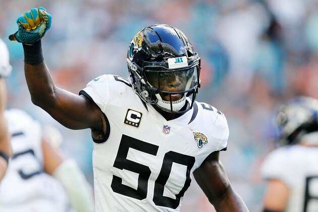 MIAMI, FLORIDA - DECEMBER 23:  Telvin Smith #50 of the Jacksonville Jaguars celebrates after intercepting a pass for a touchdown in the fourth quarter against the Miami Dolphins at Hard Rock Stadium on December 23, 2018 in Miami, Florida. (Photo by Michael Reaves/Getty Images)