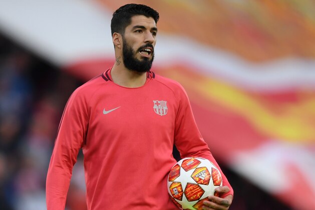 LIVERPOOL, ENGLAND - MAY 07: Luis Suarez of Barcelona looks on during his warm up ahead of the UEFA Champions League Semi Final second leg match between Liverpool and Barcelona at Anfield on May 07, 2019 in Liverpool, England. (Photo by Shaun Botterill/Getty Images)