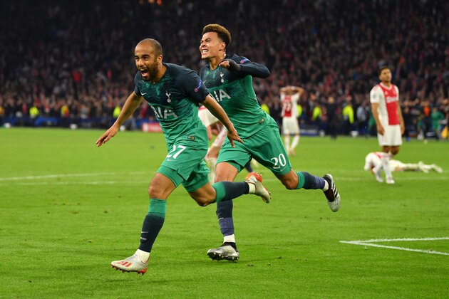 AMSTERDAM, NETHERLANDS - MAY 08:  Lucas Moura of Tottenham Hotspur celebrates after scoring his team's third goal during the UEFA Champions League Semi Final second leg match between Ajax and Tottenham Hotspur at the Johan Cruyff Arena on May 08, 2019 in Amsterdam, Netherlands. (Photo by Dan Mullan/Getty Images )