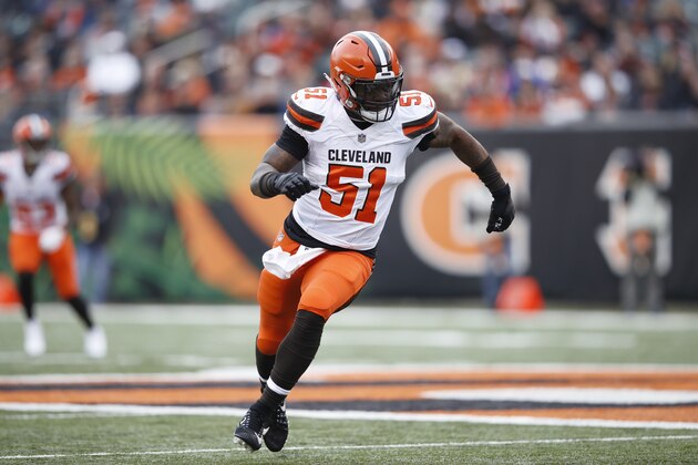 CINCINNATI, OH - NOVEMBER 25: Jamie Collins Sr. #51 of the Cleveland Browns in action during the game against the Cincinnati Bengals at Paul Brown Stadium on November 25, 2018 in Cincinnati, Ohio. Cleveland won 35-20. (Photo by Joe Robbins/Getty Images)