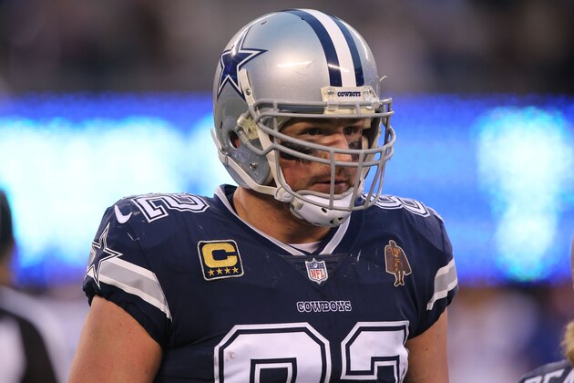 EAST RUTHERFORD, NJ - DECEMBER 10: Tight End Jason Witten #82 of the Dallas Cowboys in action against the New York Giants on December 10, 2017 at MetLife Stadium in East Rutherford, New Jersey. Dallas won 30-10. (Photo by Al Pereira/Getty Images)