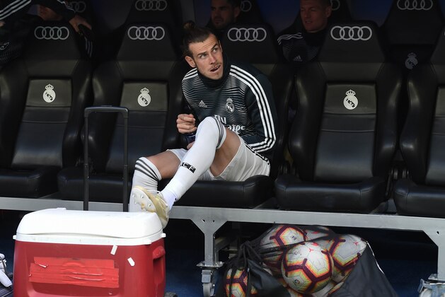 MADRID, SPAIN - MAY 19:  Gareth Bale of Real Madrid looks on from the substitute bench before the La Liga match between Real Madrid CF and Real Betis Balompie at Estadio Santiago Bernabeu on May 19, 2019 in Madrid, Spain. (Photo by Denis Doyle/Getty Images)