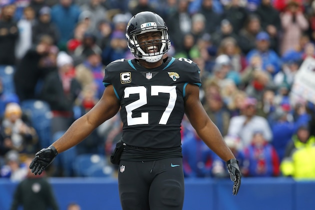 Jacksonville Jaguars running back Leonard Fournette reacts during the first half of an NFL football game against the Buffalo Bills, Sunday, Nov. 25, 2018, in Orchard Park, N.Y. (AP Photo/Jeffrey T. Barnes)