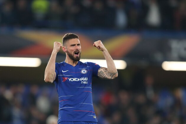 LONDON, ENGLAND - MAY 09: Oliver Giroud of Chelsea celebrates after winning on penalties to secure a spot in the Europa League final during the UEFA Europa League Semi Final Second Leg match between Chelsea and Eintracht Frankfurt at Stamford Bridge on May 9, 2019 in London, England. (Photo by James Williamson - AMA/Getty Images)