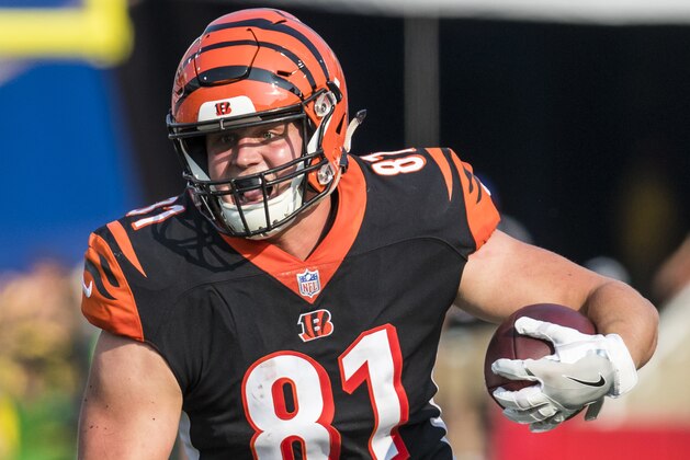 ORCHARD PARK, NY - AUGUST 26:  Tyler Kroft #81 of the Cincinnati Bengals runs with the ball during the preseason game against the Buffalo Bills at New Era Field on August 26, 2018 in Orchard Park, New York. Cincinnati defeats Buffalo 26-13 in the preseason matchup. (Photo by Brett Carlsen/Getty Images)