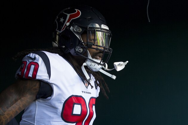 PHILADELPHIA, PA - DECEMBER 23: Jadeveon Clowney #90 of the Houston Texans walks on the field prior to the game against the Philadelphia Eagles at Lincoln Financial Field on December 23, 2018 in Philadelphia, Pennsylvania. The Eagles defeated the Texans 32-30. (Photo by Mitchell Leff/Getty Images)