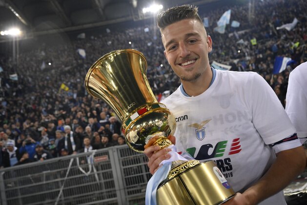 ROME, ITALY - MAY 15:  Sergej Milinkovic Savic of SS Lazio celebrates victory  after the TIM Cup Final match between Atalanta BC and SS Lazio at Stadio Olimpico on May 15, 2019 in Rome, Italy.  (Photo by Marco Rosi/Getty Images)