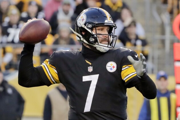 Pittsburgh Steelers quarterback Ben Roethlisberger (7) passes in the first quarter of an NFL football game against the Cincinnati Bengals, Sunday, Dec. 30, 2018, in Pittsburgh. (AP Photo/Gene J. Puskar)