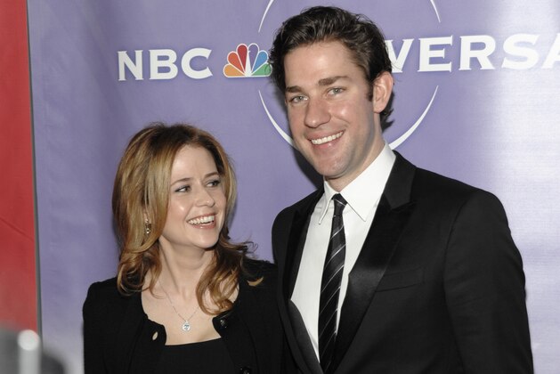 Actress Jenna Fischer, left, and actor John Krasinski arrive at the NBC Universal 2011 Winter Press Tour party in Pasadena, Calif. on Thursday, Jan. 13, 2011. (AP Photo/Dan Steinberg)