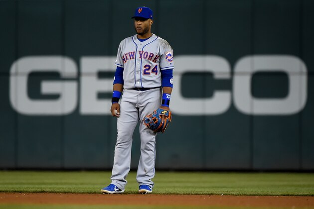 WASHINGTON, DC - MAY 15: Robinson Cano #24 of the New York Mets looks on during the game against the Washington Nationals at Nationals Park on May 15, 2019 in Washington, DC. (Photo by Will Newton/Getty Images)