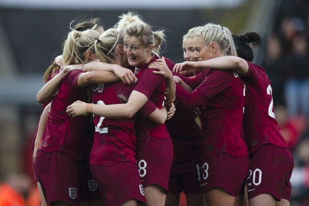 SWINDON, ENGLAND - APRIL 09: Bethany Mead of England celebrates after scoring a goal to make it 1-0 during the International Friendly between England Women and Spain Women at County Ground on April 9, 2019 in Swindon, England. (Photo by Molly Darlington - AMA/Getty Images)