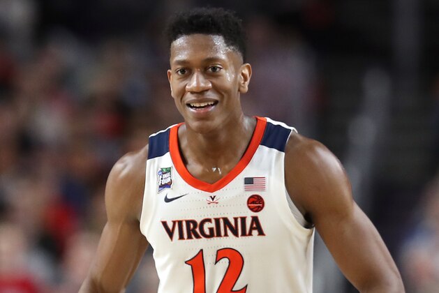 MINNEAPOLIS, MINNESOTA - APRIL 08:  De'Andre Hunter #12 of the Virginia Cavaliers reacts against the Texas Tech Red Raiders in the second half during the 2019 NCAA men's Final Four National Championship game at U.S. Bank Stadium on April 08, 2019 in Minneapolis, Minnesota. (Photo by Streeter Lecka/Getty Images)