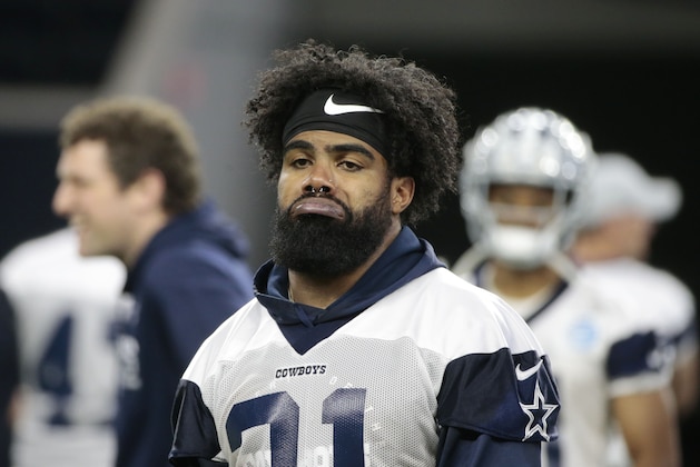 Dallas Cowboys running back Ezekiel Elliott (21) walks off the field after NFL football practice in Frisco, Texas, Wednesday, May. 22, 2019. (AP Photo/Michael Ainsworth)