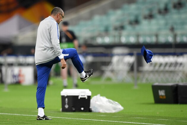 BAKU, AZERBAIJAN - MAY 28:  Maurizio Sarri, Manager of Chelsea kicks his cap in frustration during the Chelsea FC training session on the eve of the UEFA Europa League Final against Arsenal at Baku Olimpiya Stadion on May 28, 2019 in Baku, Azerbaijan. (Photo by Shaun Botterill/Getty Images)