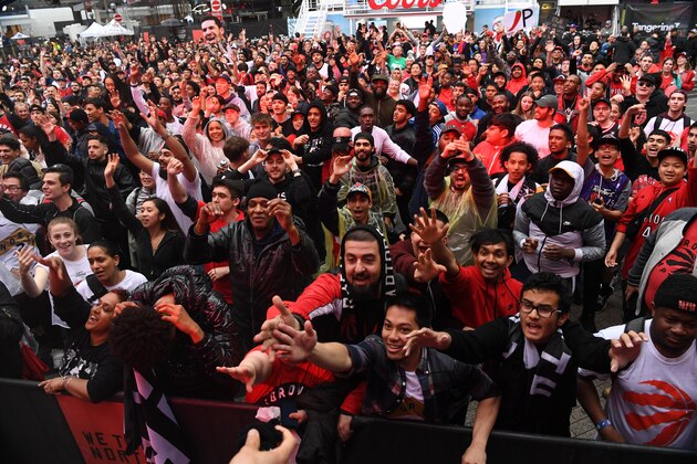 TORONTO, CANADA - MAY 25:  Fans of the Toronto Raptors cheer before the game between the Milwaukee Bucks in Game Six of the Eastern Conference Finals on May 25, 2019 at Scotiabank Arena in Toronto, Ontario, Canada. NOTE TO USER: User expressly acknowledges and agrees that, by downloading and/or using this photograph, user is consenting to the terms and conditions of the Getty Images License Agreement. Mandatory Copyright Notice: Copyright 2019 NBAE (Photo by Ron Turenne/NBAE via Getty Images)