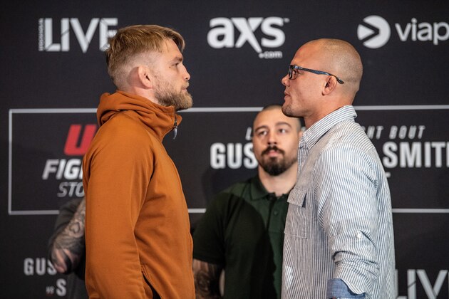 STOCKHOLM, SWEDEN - MAY 30:  (L-R) Alexander Gustafsson of Sweden and Anthony Smith face off for the media during the UFC Fight Night Ultimate Media Day at Ericsson Globe Arena on May 30, 2019 in Stockholm, Sweden. (Photo by Jeff Bottari/Zuffa LLC/Zuffa LLC via Getty Images)