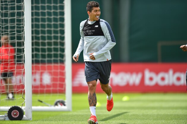 Liverpool's Brazilian midfielder Roberto Firmino takes part in a training session at the Melwood Training ground in Liverpool, northwest England on May 28, 2019. (Photo by Anthony Devlin / AFP)        (Photo credit should read ANTHONY DEVLIN/AFP/Getty Images)