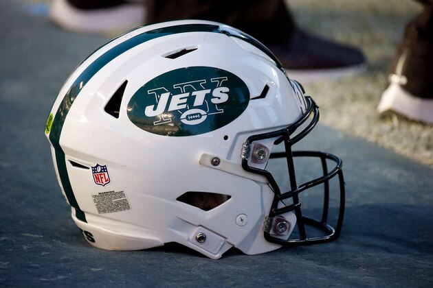 NASHVILLE, TN - DECEMBER 02:  A helmet of the New York Jets rests on the sideline during a game against the Tennessee Titans at Nissan Stadium on December 2, 2018 in Nashville, Tennessee.  (Photo by Frederick Breedon/Getty Images)