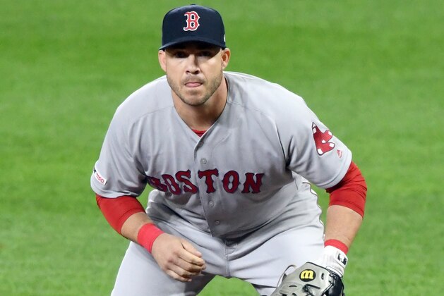 BALTIMORE, MD - MAY 06:  Steve Pearce #25 of the Boston Red Sox in position during a baseball game against the Baltimore Orioles at Oriole Park at Camden Yards on May 6, 2019 in Baltimore. Maryland.  (Photo by Mitchell Layton/Getty Images)