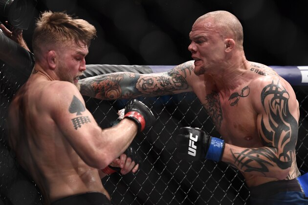 Sweden's Alexander Gustafsson fights against US 's Anthony Smith on June 1, 2019 during the UFC Fight Night in Stockholm. (Photo by Erik SIMANDER / various sources / AFP) / Sweden OUT        (Photo credit should read ERIK SIMANDER/AFP/Getty Images)