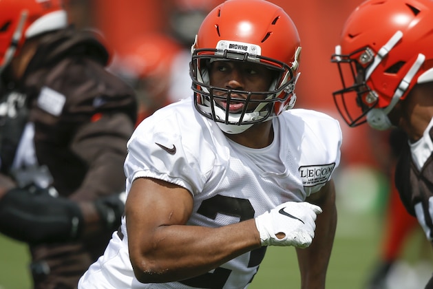 Cleveland Browns' Nick Chubb runs through a drill during an NFL football organized team activity session at the team's training facility Wednesday, May 15, 2019, in Berea, Ohio. (AP Photo/Ron Schwane)