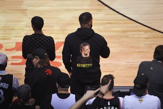 TORONTO, CANADA - JUNE 2:  Drake looks on during Game Two of the NBA Finals between Golden State Warriors and Toronto Raptors on June 2, 2019 at Scotiabank Arena in Toronto, Ontario, Canada. NOTE TO USER: User expressly acknowledges and agrees that, by downloading and/or using this photograph, user is consenting to the terms and conditions of the Getty Images License Agreement. Mandatory Copyright Notice: Copyright 2019 NBAE (Photo by Noah Graham/NBAE via Getty Images)