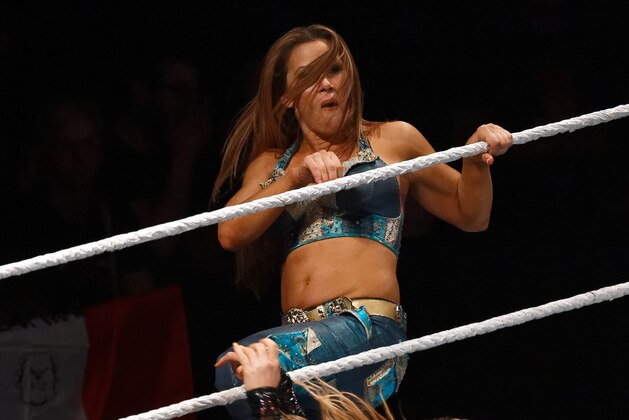 PARIS, FRANCE - MAY 19:  Mickie James (L) in action vs Natalya during WWE Live AccorHotels Arena Popb Paris Bercy on May 19, 2018 in Paris, France.  (Photo by Sylvain Lefevre/Getty Images)