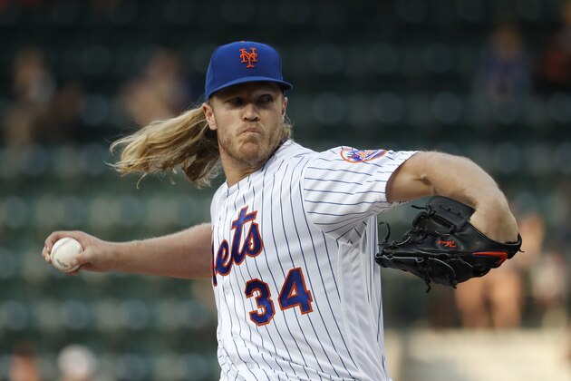 NEW YORK, NEW YORK - JUNE 04: Noah Syndergaard #34 of the New York Mets pitches against the San Francisco Giants during the first inning at Citi Field on June 04, 2019 in New York City. (Photo by Michael Owens/Getty Images)